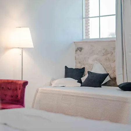 D'hotes Le Pignie Bed & Breakfast