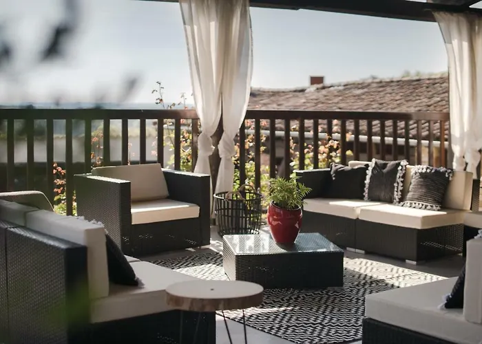 D'hotes Le Pignie לינה וארוחת בוקר Lescure-dʼAlbigeois